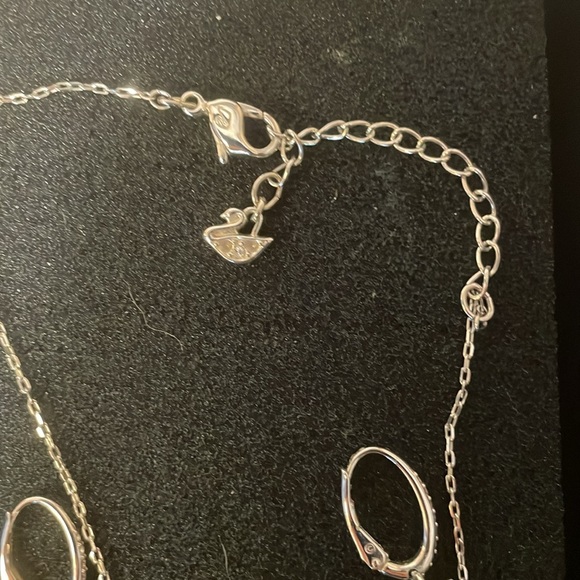 Swarovski “dance stone” necklace and earring set - Picture 7 of 8